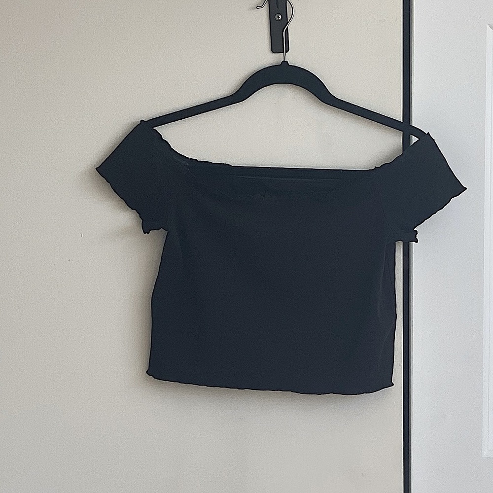 Off the shoulder lettuce style black crop top